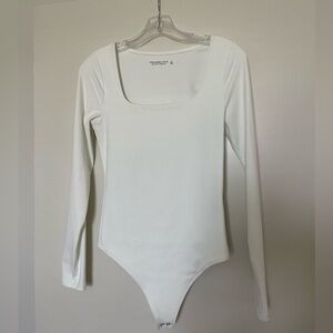 Abercrombie White Square Neck Long Sleeve Bodysuit